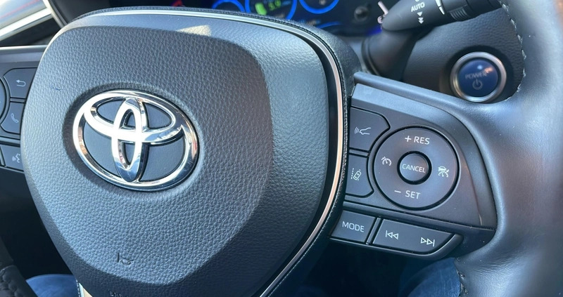 Toyota Corolla cena 96800 przebieg: 122656, rok produkcji 2020 z Tarnowskie Góry małe 379